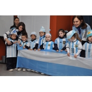 Los más pequeños celebraron el DIA DE LA BANDERA